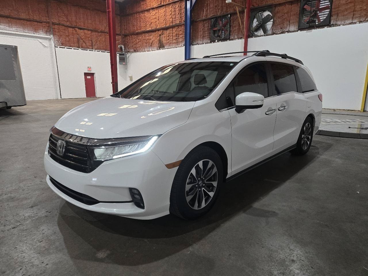 Used 2023 Honda Odyssey EX-L image 11