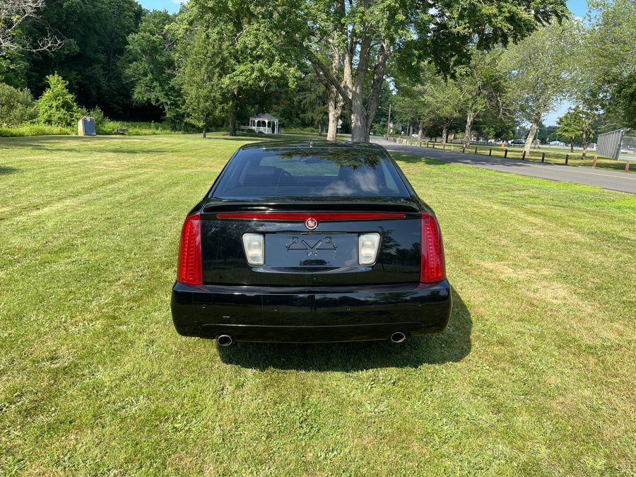 Used 2006 Cadillac STS V8 w/ Preferred Equipment Group RWD image 15