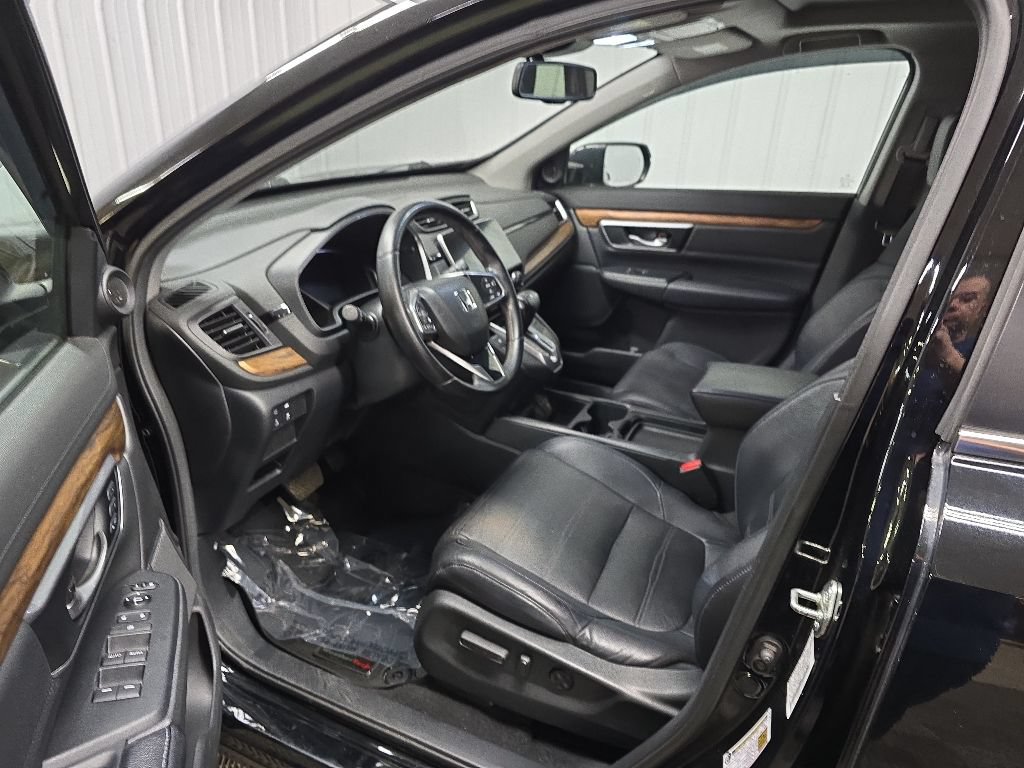 Used 2018 Honda CR-V Touring image 29