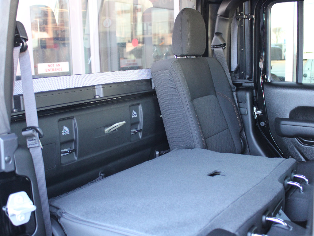 New 2026 Jeep Gladiator Mojave image 29