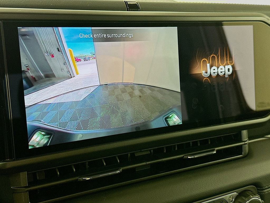 New 2026 Jeep Gladiator Sport AWD/4WD image 13