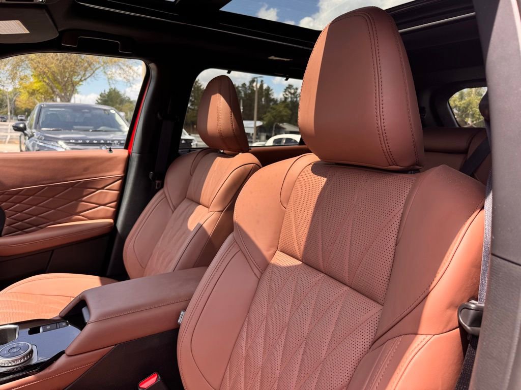 Used 2026 Mitsubishi Outlander SEL image 12