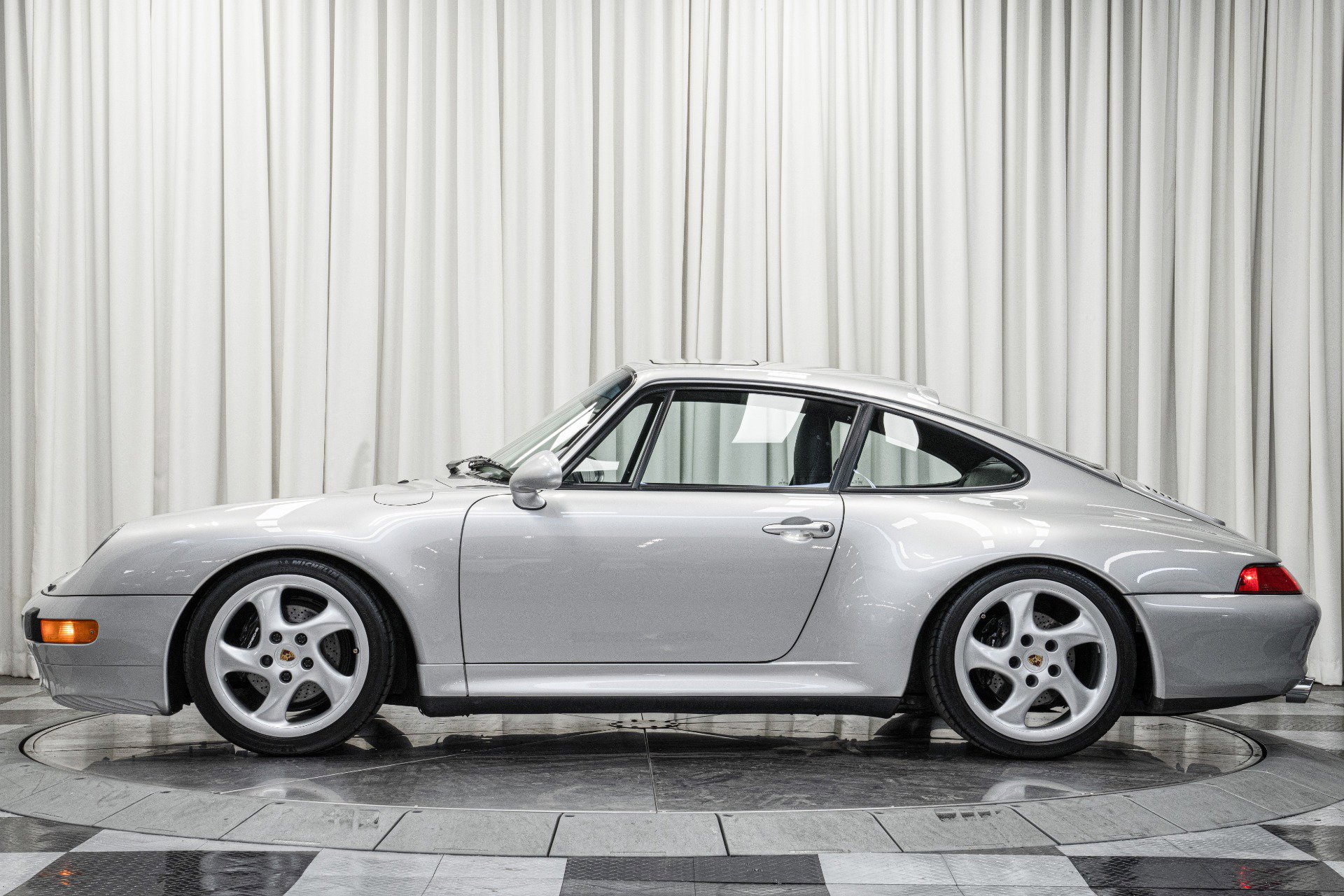Used 1998 Porsche 911 GT3 RS image 6