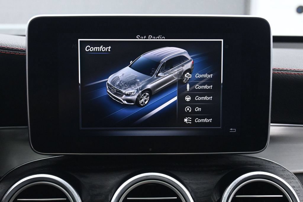 Used 2018 Mercedes-Benz GLC 43 AMG 4MATIC image 33