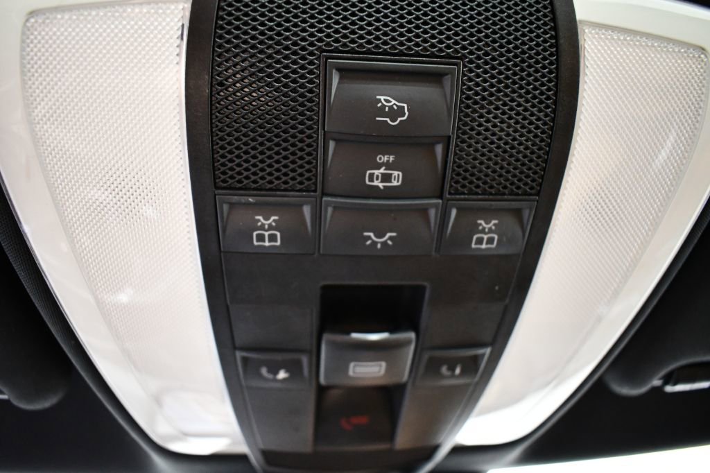 Used 2015 Mercedes-Benz E 400 4MATIC Coupe image 41