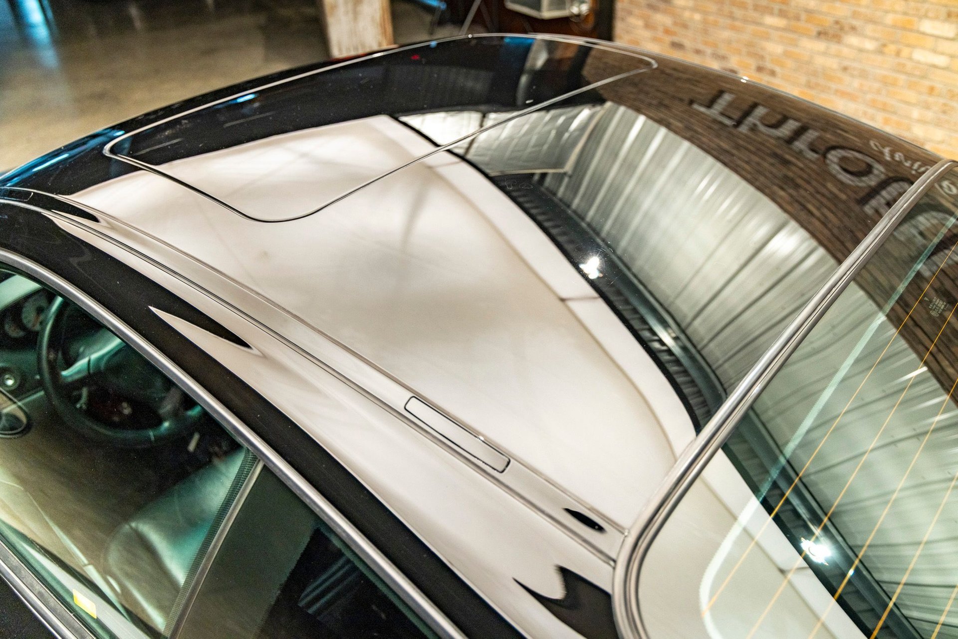 Used 2003 Porsche 911 Turbo image 20