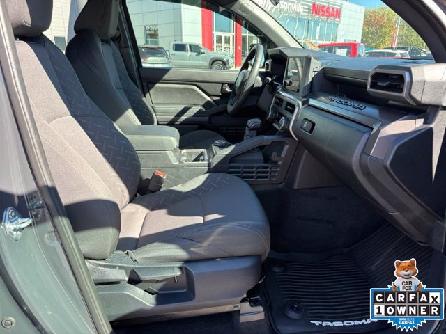 Used 2026 Toyota Tacoma SR5 AWD/4WD image 22