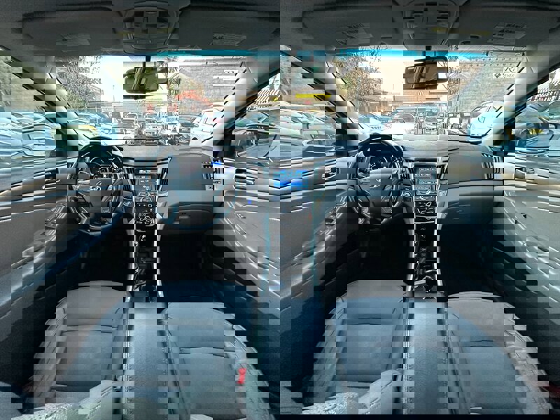 Used 2014 Hyundai Sonata Limited w/ Panoramic Sunroof Package 02 image 14