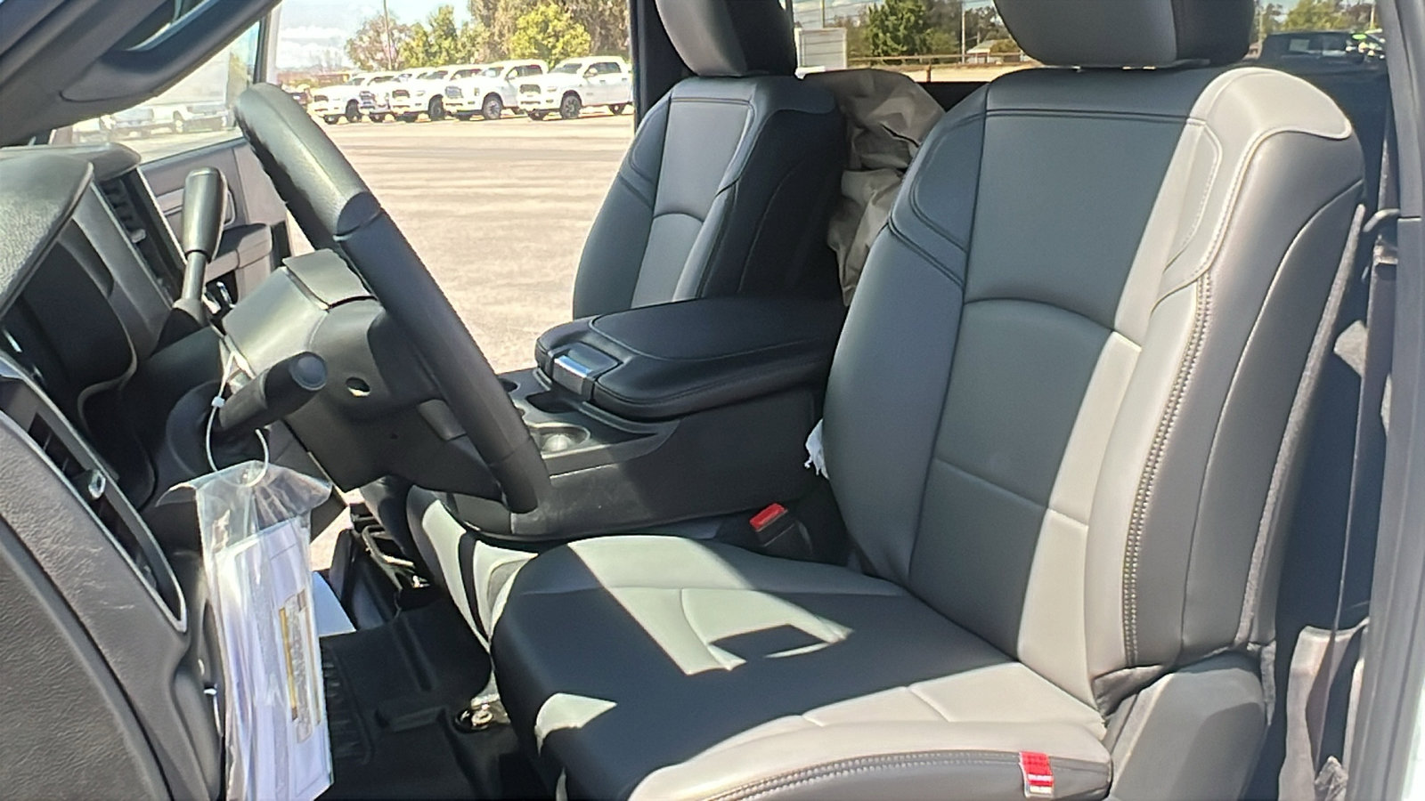 New 2026 RAM 3500 Tradesman w/ Chrome Appearance Group image 19