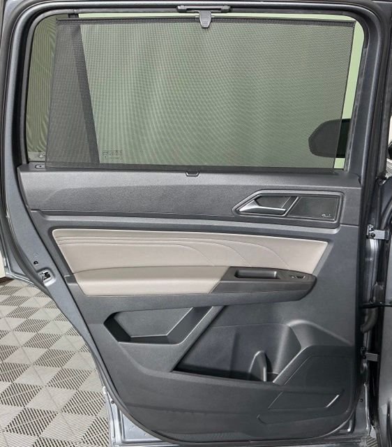 Used 2022 Volkswagen Atlas SEL Premium AWD/4WD image 15