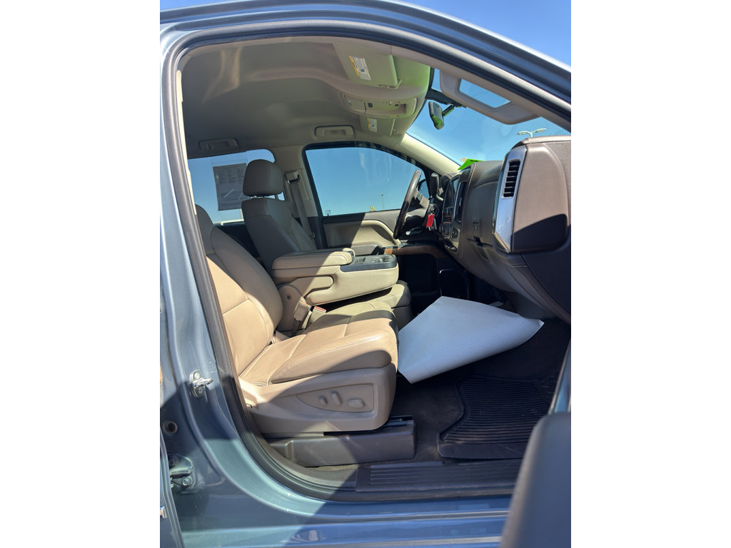 Used 2016 Chevrolet Silverado 1500 LTZ image 17