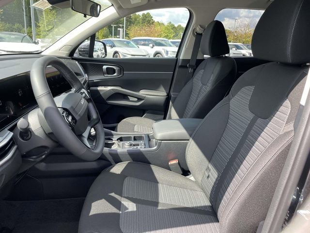 Certified 2026 Kia Sorento LX FWD image 25
