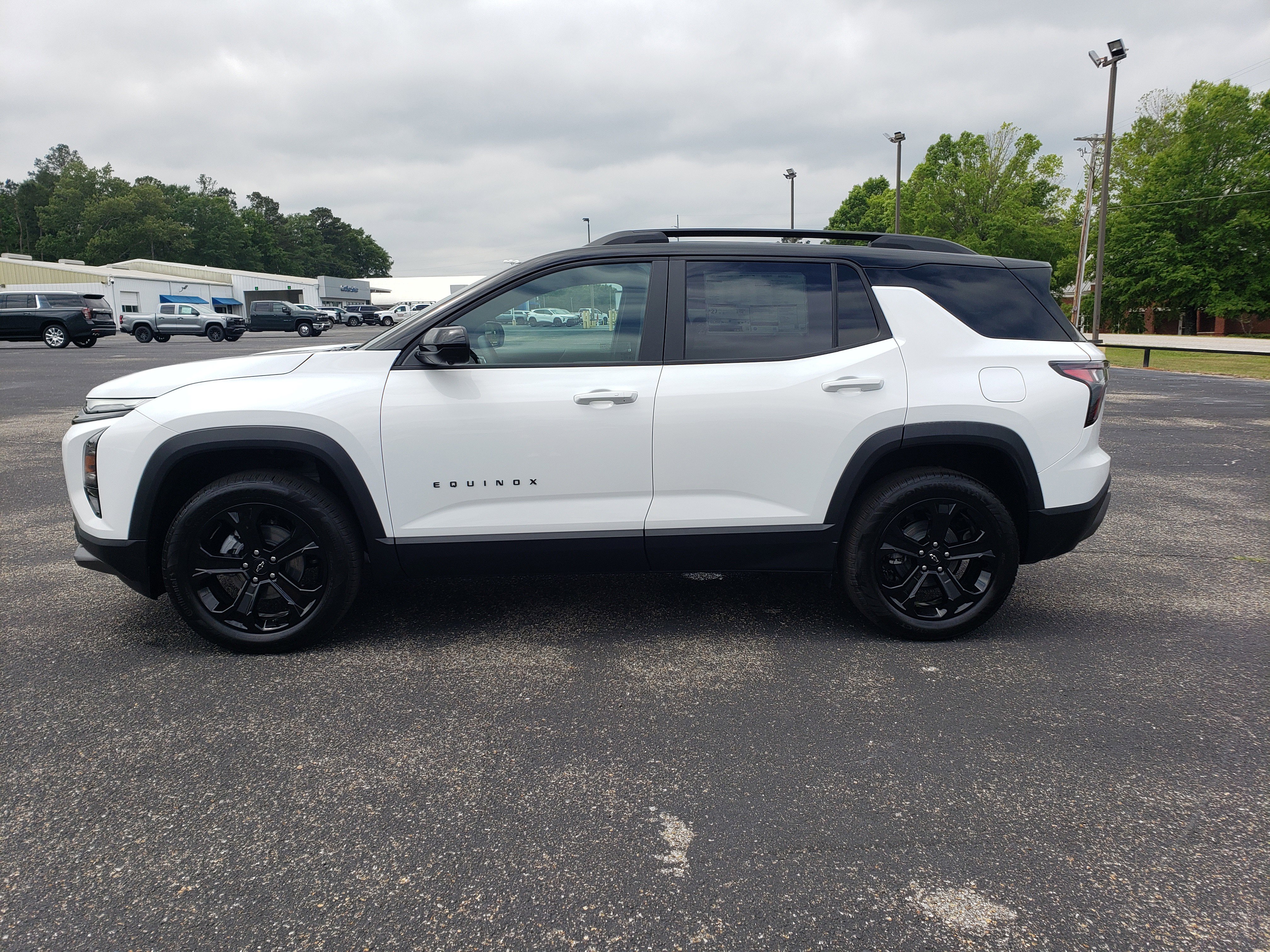 New 2026 Chevrolet Equinox LT FWD image 6