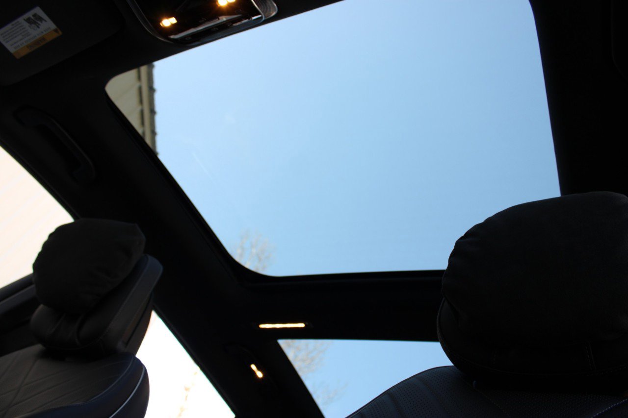 Used 2023 Mercedes-Benz EQS 580 4MATIC SUV image 23