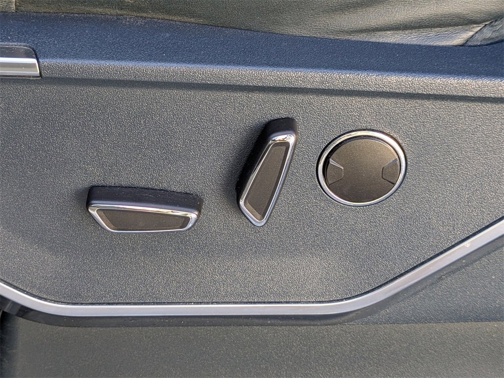 Used 2022 Ford F150 Limited image 19