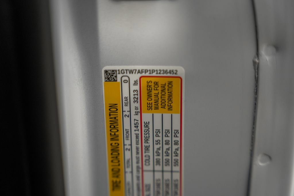 Used 2023 GMC Savana 2500 w/ Driver Convenience Package image 32