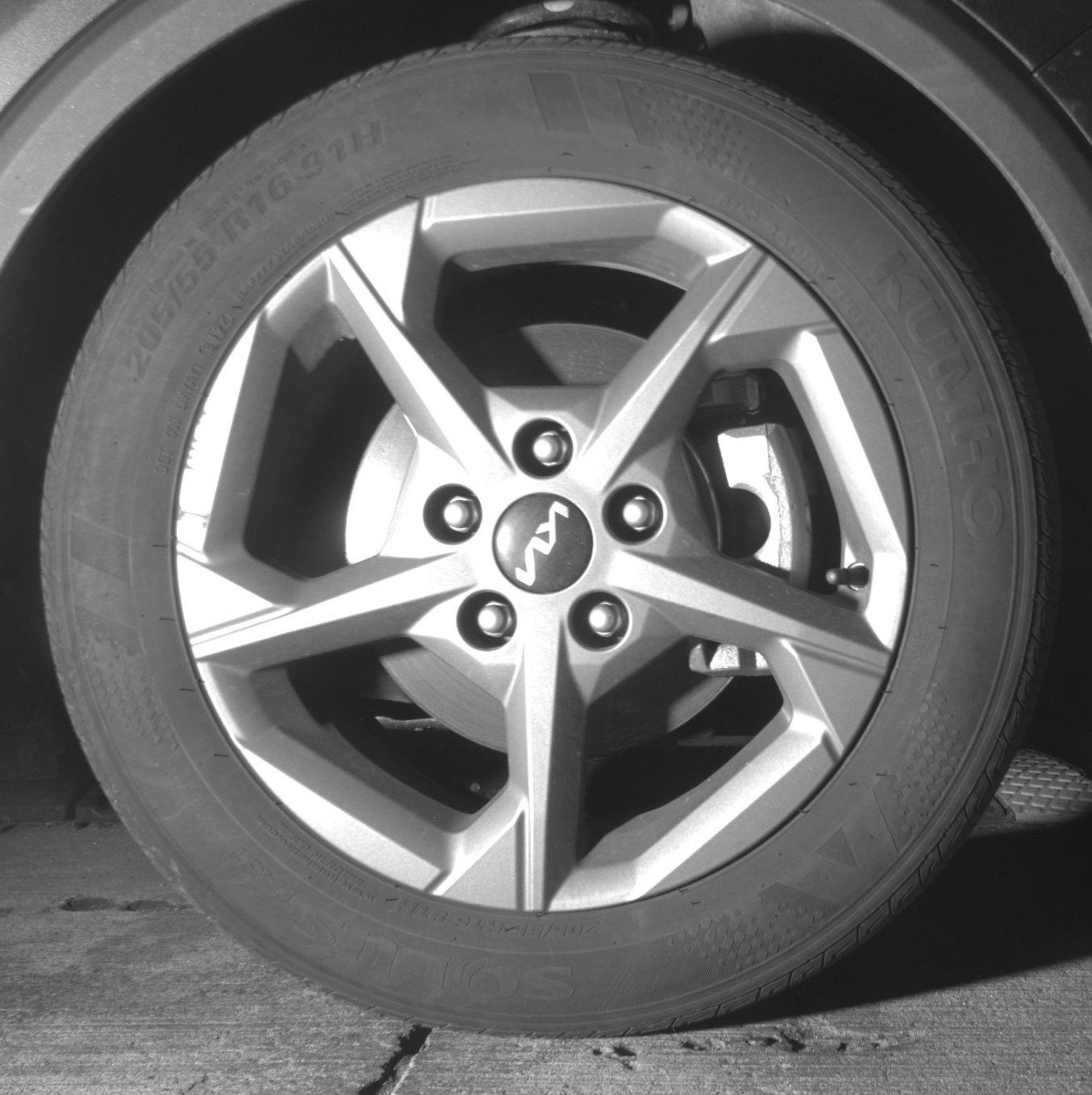 Used 2025 Kia K4 LXS image 13