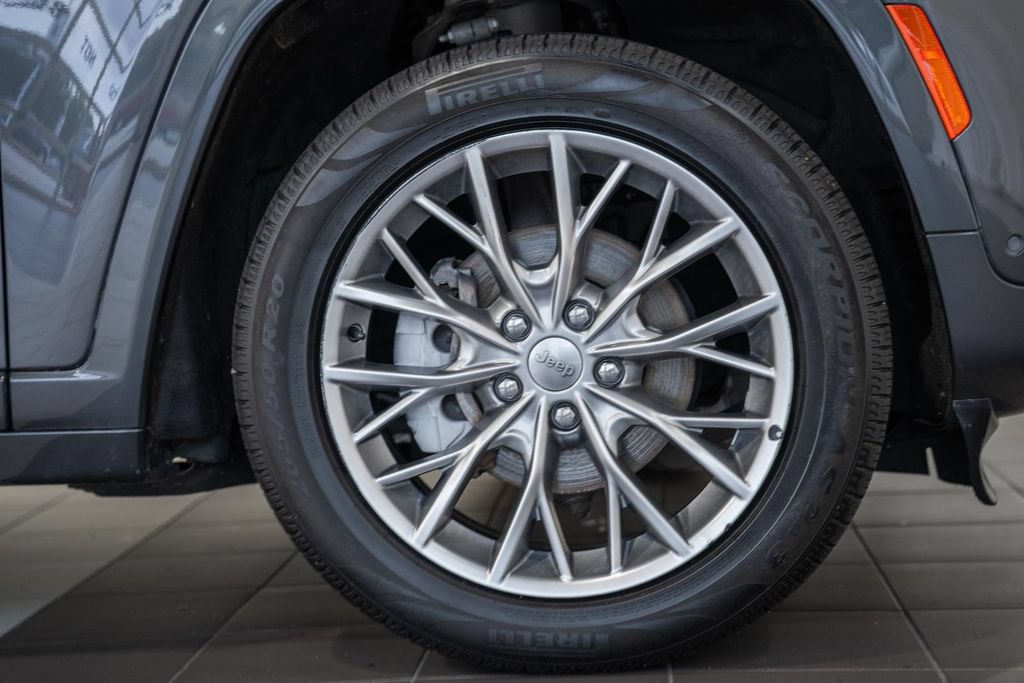 Certified 2023 Jeep Grand Cherokee Summit AWD/4WD image 18