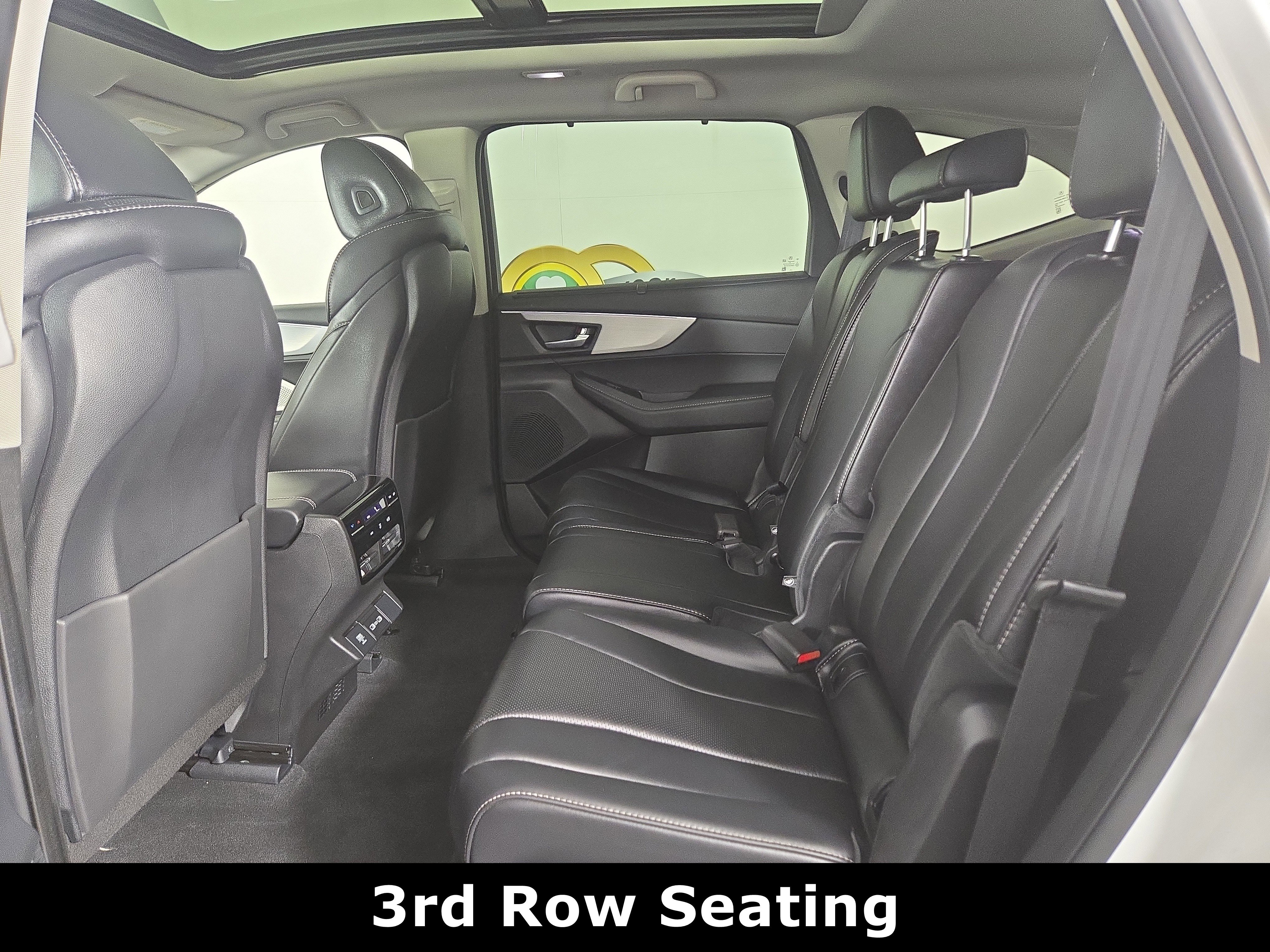 Used 2024 Acura MDX SH-AWD w/ Technology Package image 12