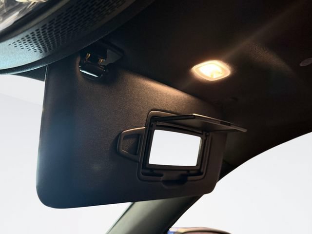 Certified 2026 Mercedes-Benz GLB 250 4MATIC image 33