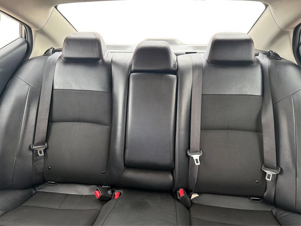 Used 2021 Nissan Altima 2.5 SR FWD image 15