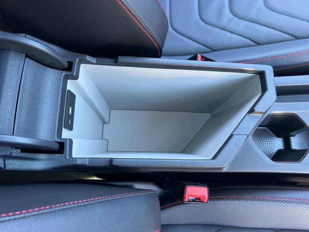 Used 2025 Volkswagen Jetta GLI Autobahn image 25