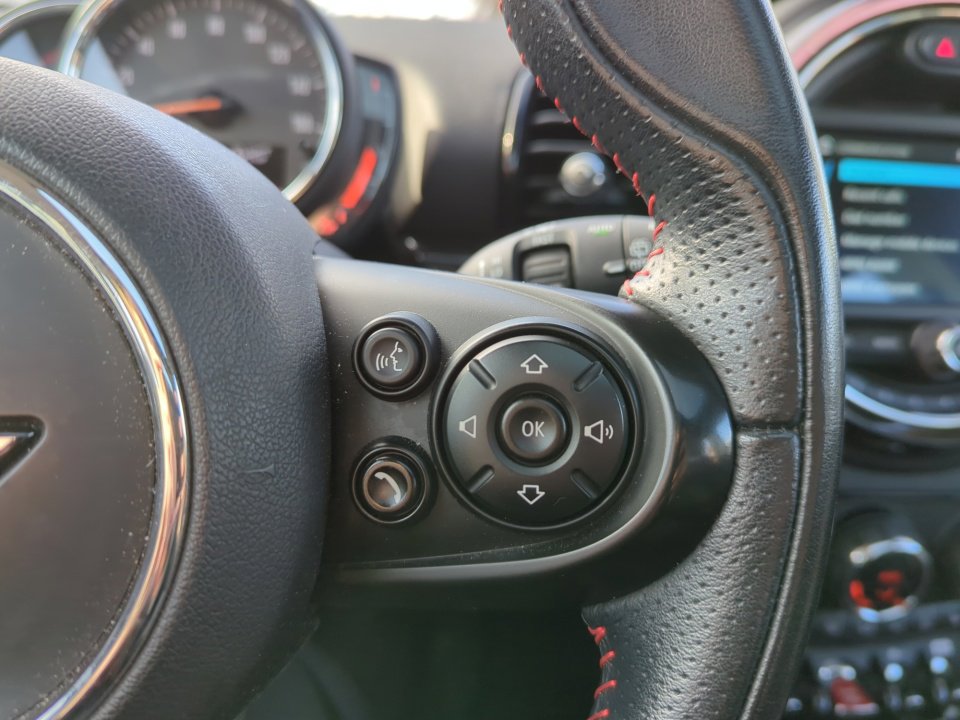 Used 2019 MINI Cooper Clubman S image 29