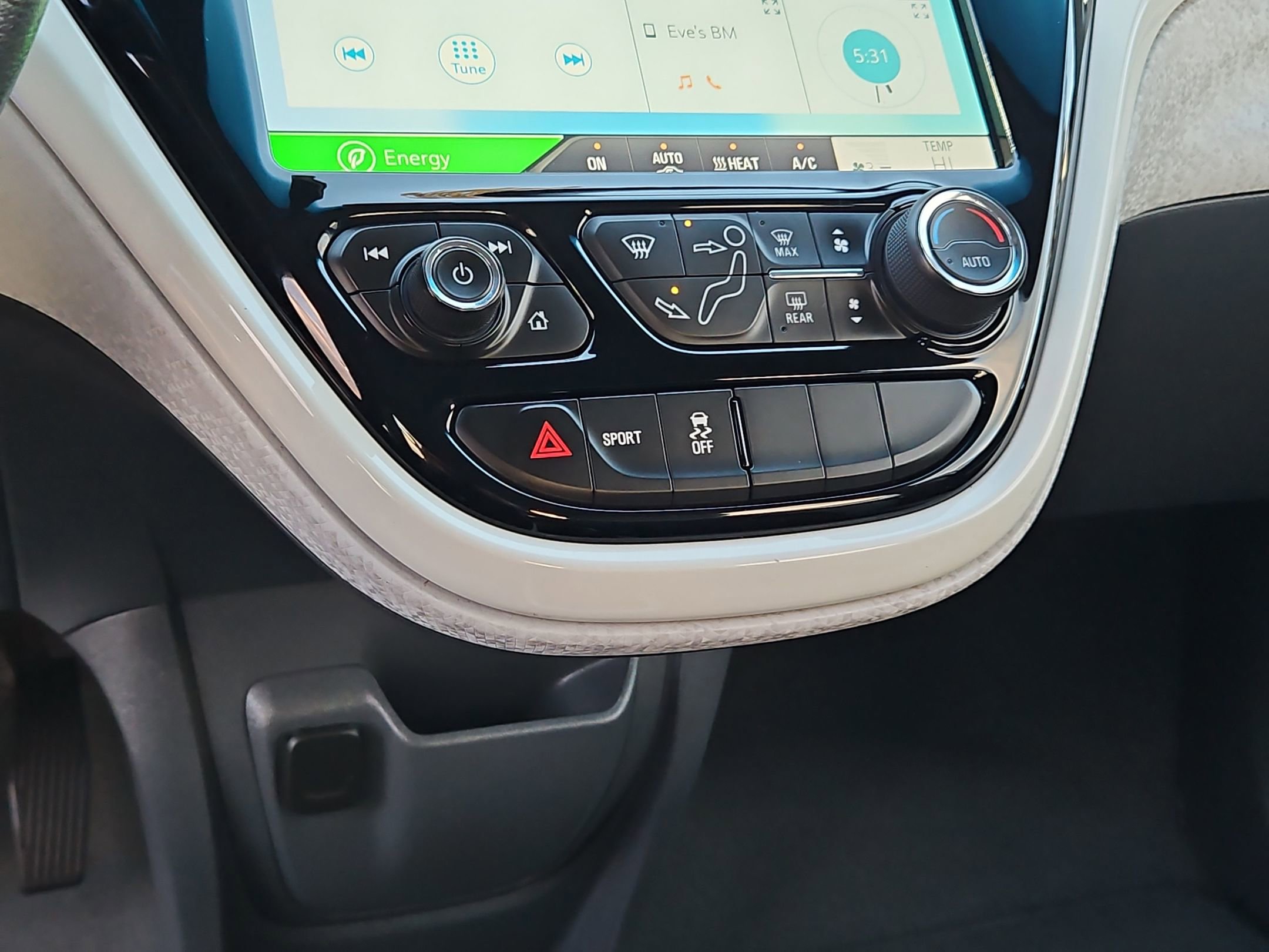 Used 2019 Chevrolet Bolt LT image 20