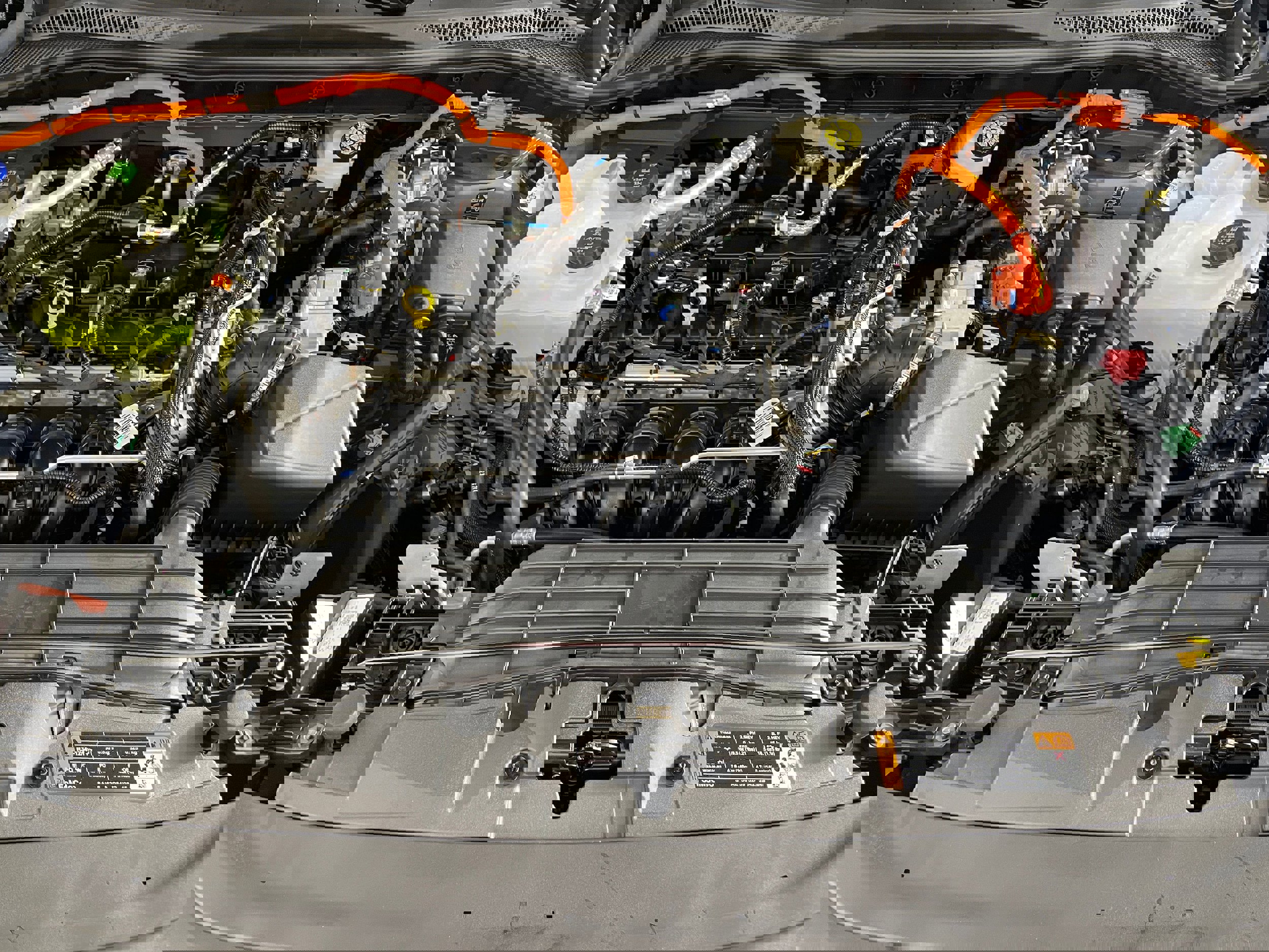 New 2025 Ford Escape SE w/ Class II Trailer Tow Package image 18