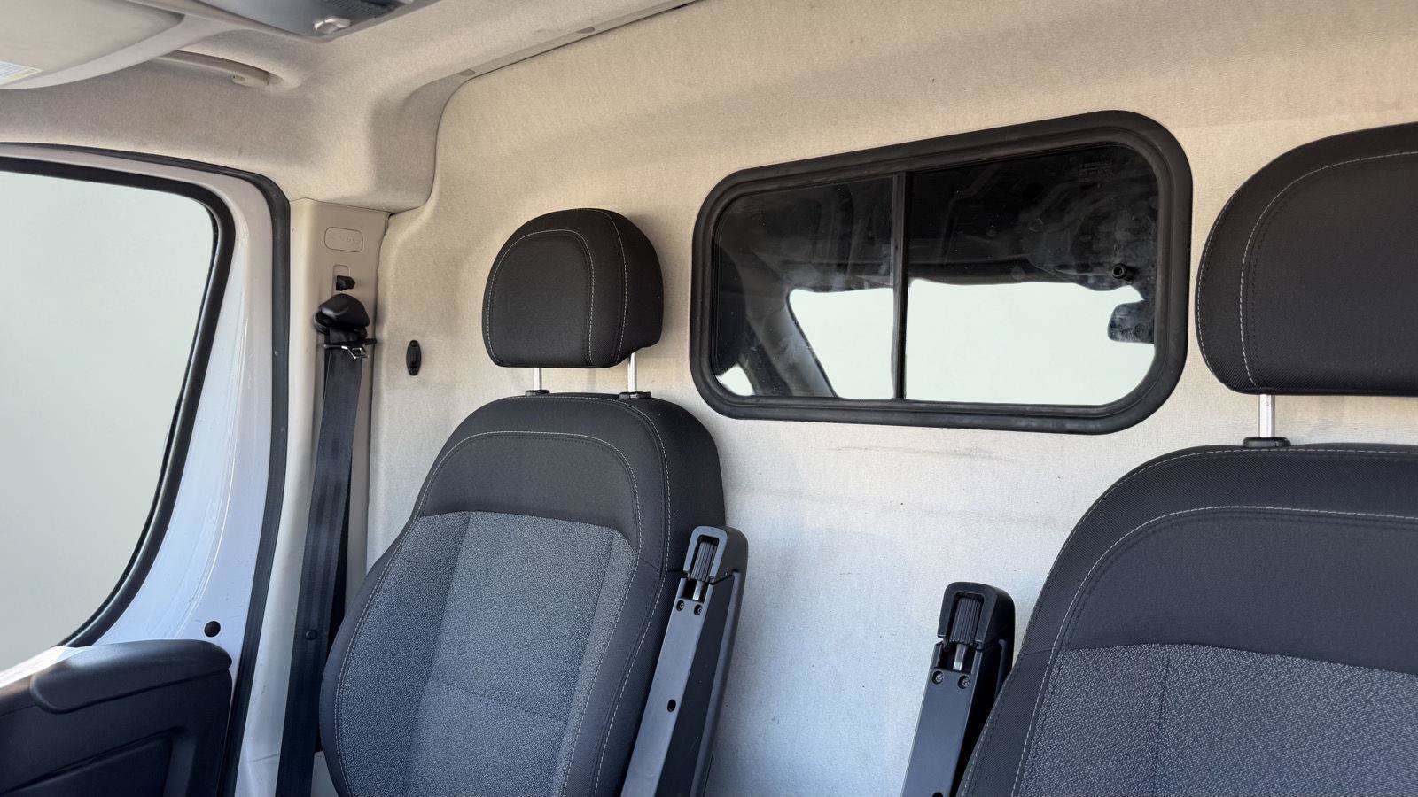Used 2015 RAM ProMaster 2500 w/ Mopar Trailer Tow Group FWD image 14