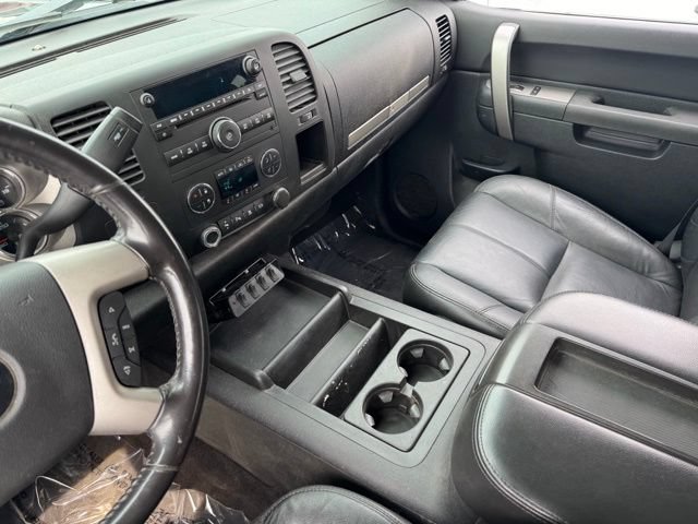 Used 2011 Chevrolet Silverado 3500 LT w/ Interior Plus Package AWD/4WD image 13