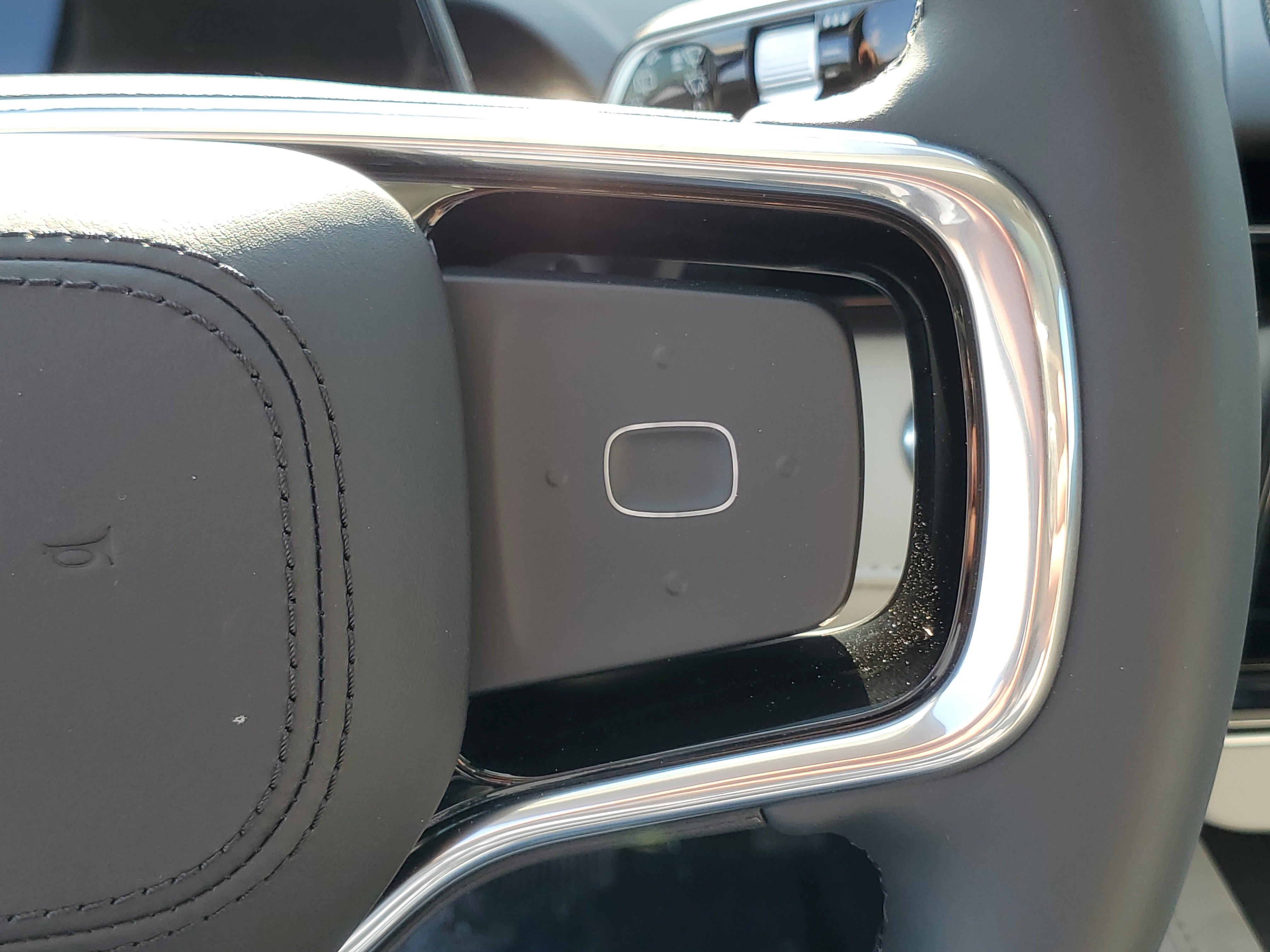 New 2026 Lincoln Nautilus Premier w/ Equipment Group 102A AWD/4WD image 18