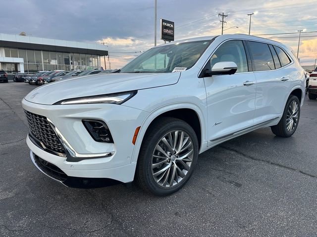 New 2026 Buick Enclave Avenir w/ Super Cruise Package image 5