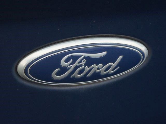 Used 2020 Ford Transit Connect XL image 17