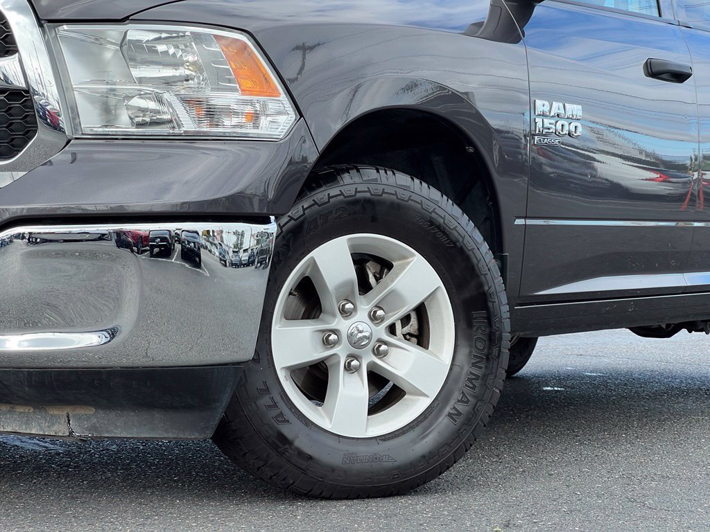 Used 2023 RAM 1500 Classic SLT w/ Trailer & Traction Group AWD/4WD image 2