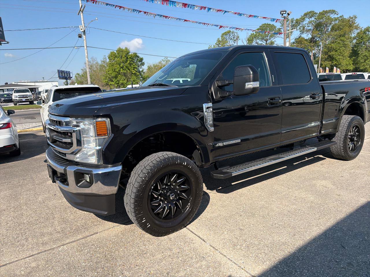 Used 2021 Ford F250 Lariat w/ Lariat Value Package AWD/4WD image 3