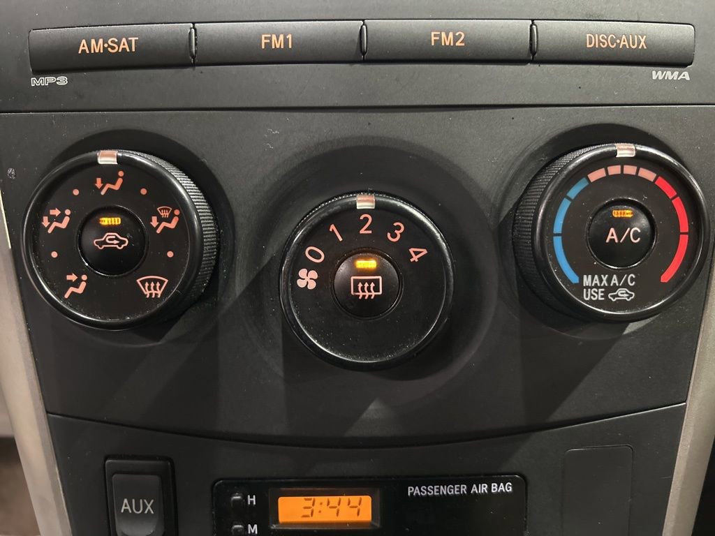 Used 2010 Toyota Corolla Base image 15