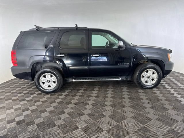 Used 2007 Chevrolet Tahoe LT w/ LT Preferred Equipment Group AWD/4WD image 4