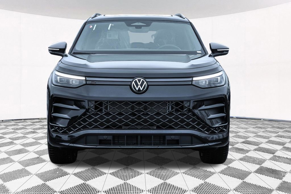 New 2026 Volkswagen Tiguan SE R-Line image 12