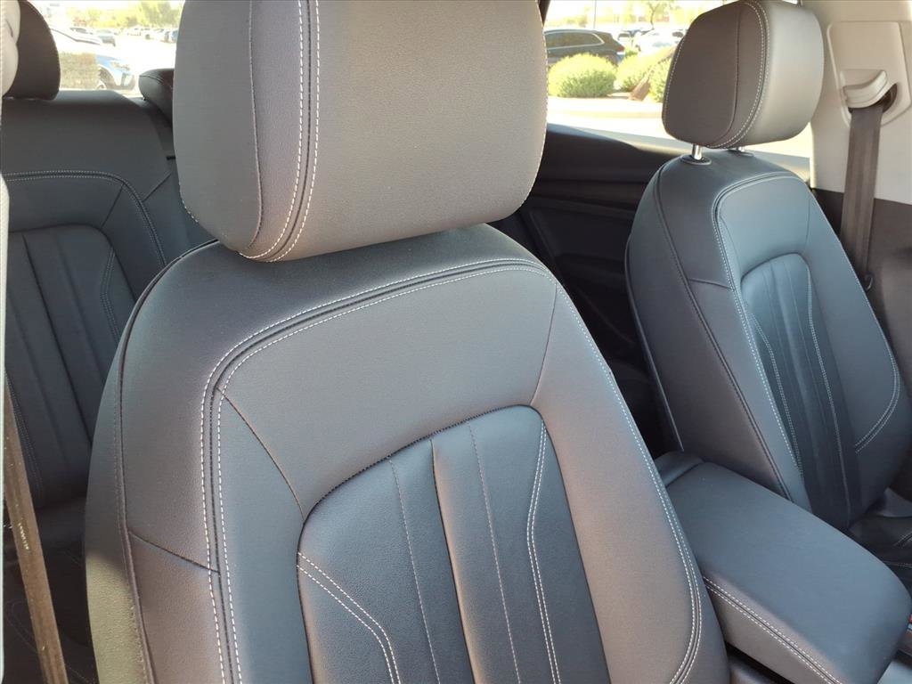 Used 2023 Audi Q5 2.0T Premium image 11