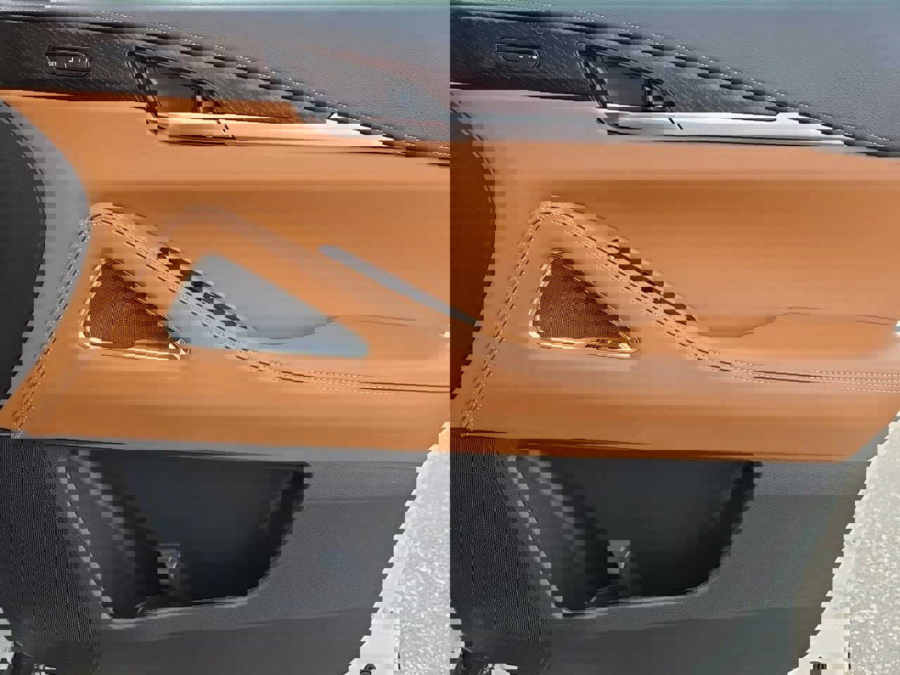 Used 2025 INFINITI QX60 Autograph w/ Cargo Package image 40