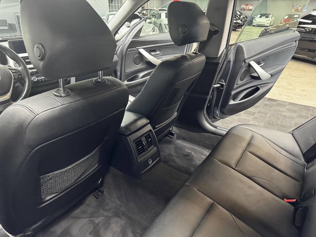 Used 2014 BMW 328i Gran Turismo xDrive w/ Technology Package image 43