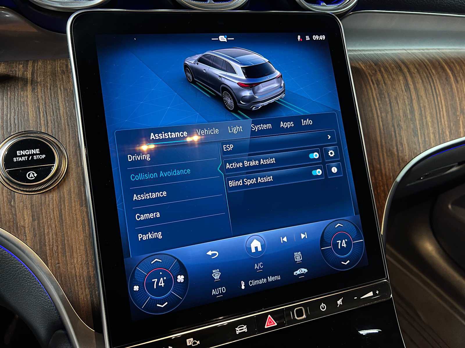 Certified 2025 Mercedes-Benz GLC 300 4MATIC image 39