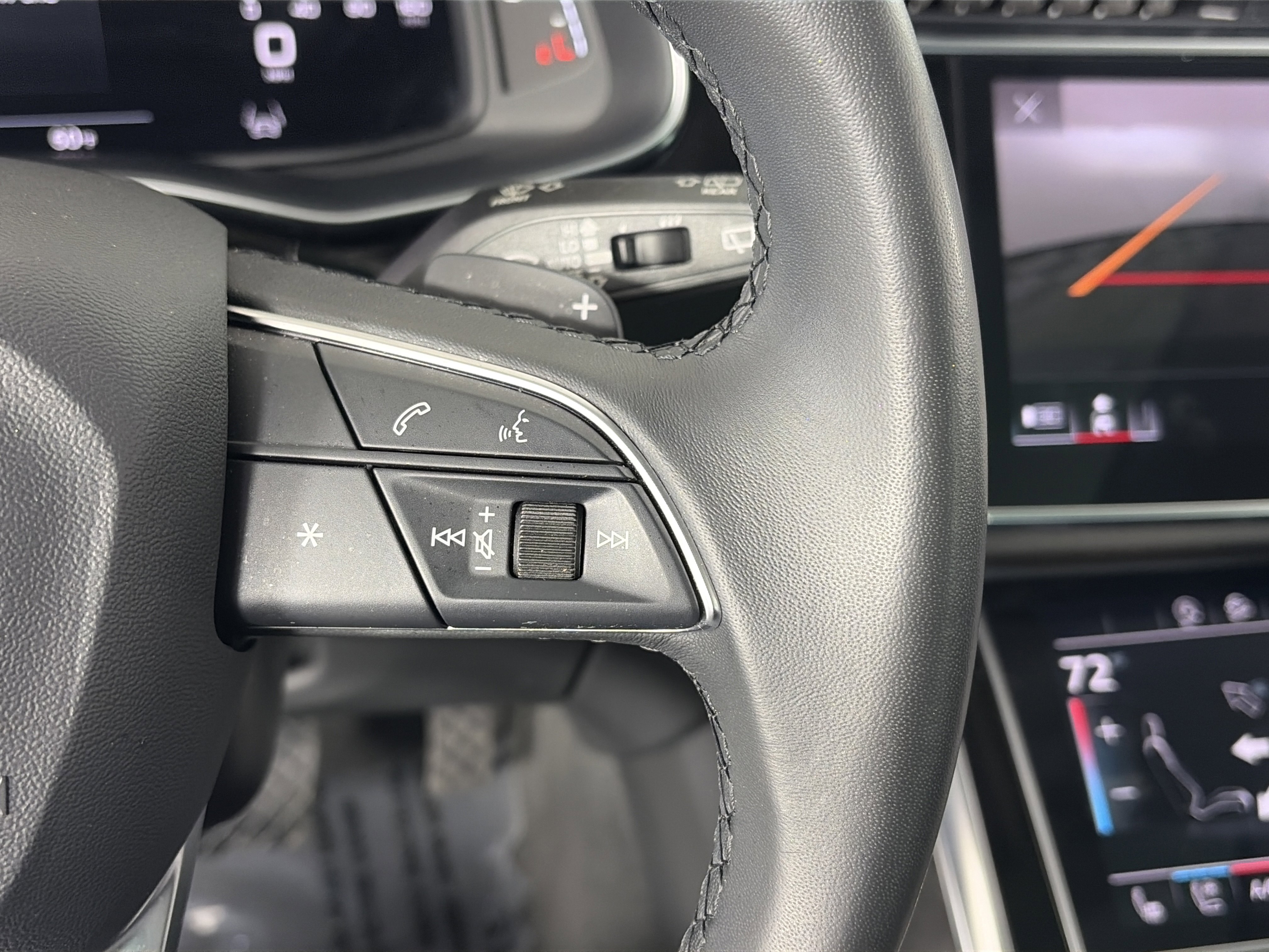 Certified 2023 Audi Q7 2.0T Premium Plus AWD/4WD image 29