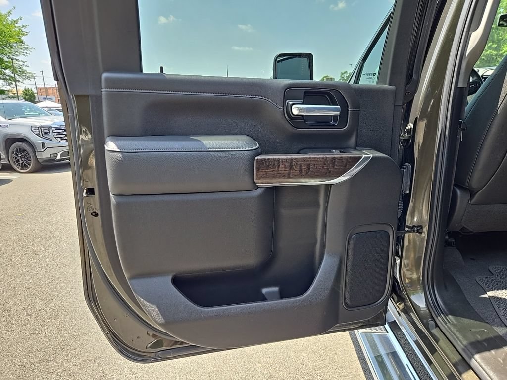 Used 2022 GMC Sierra 2500 Denali AWD/4WD image 50