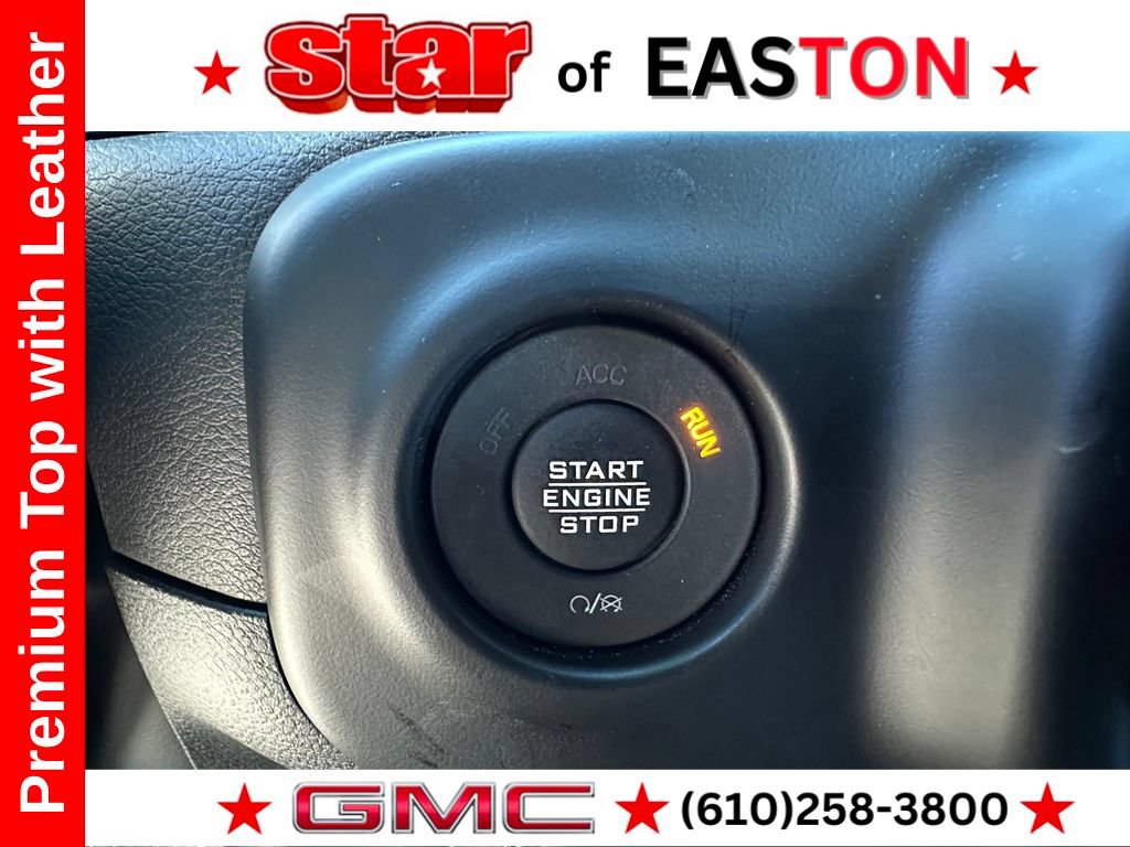 Used 2023 Jeep Wrangler Unlimited Sahara w/ Cold Weather Group AWD/4WD image 35