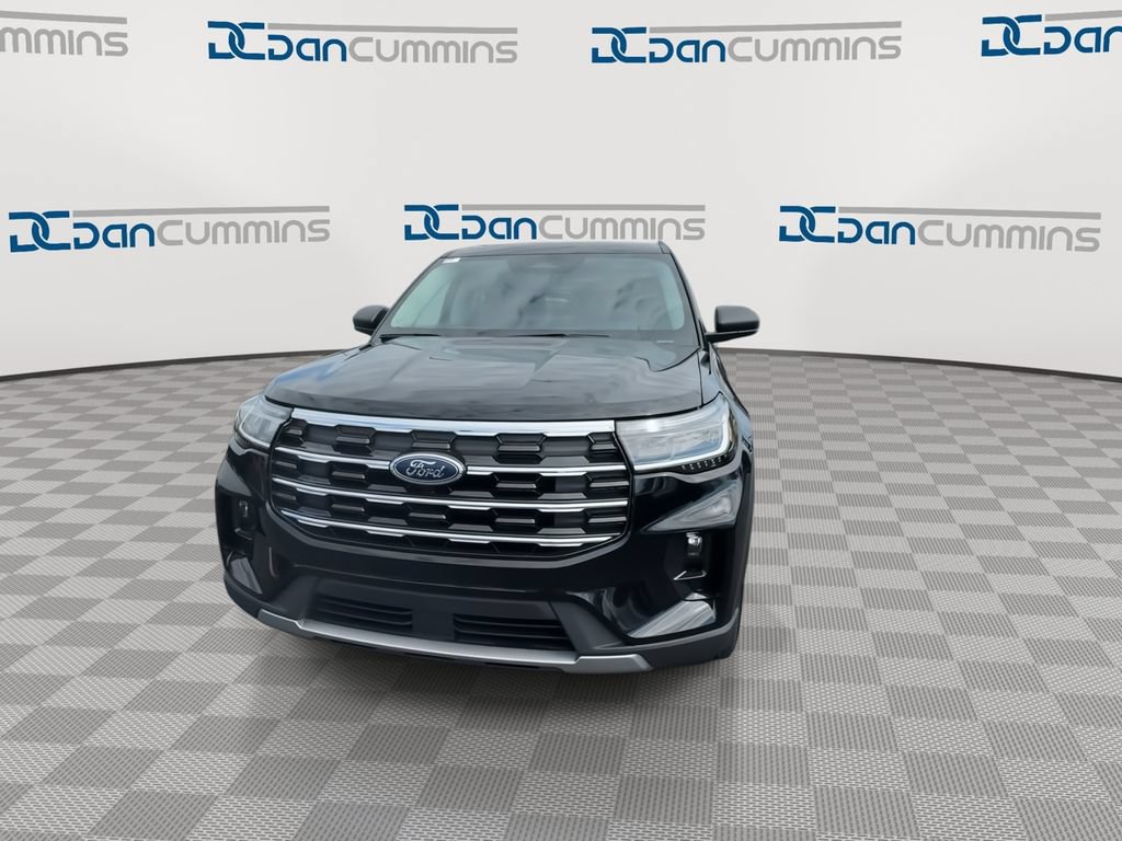 New 2026 Ford Explorer Active w/ Active Comfort Package AWD/4WD image 3