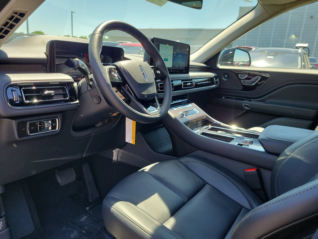 New 2026 Lincoln Aviator Reserve w/ Illumination Package AWD/4WD image 21