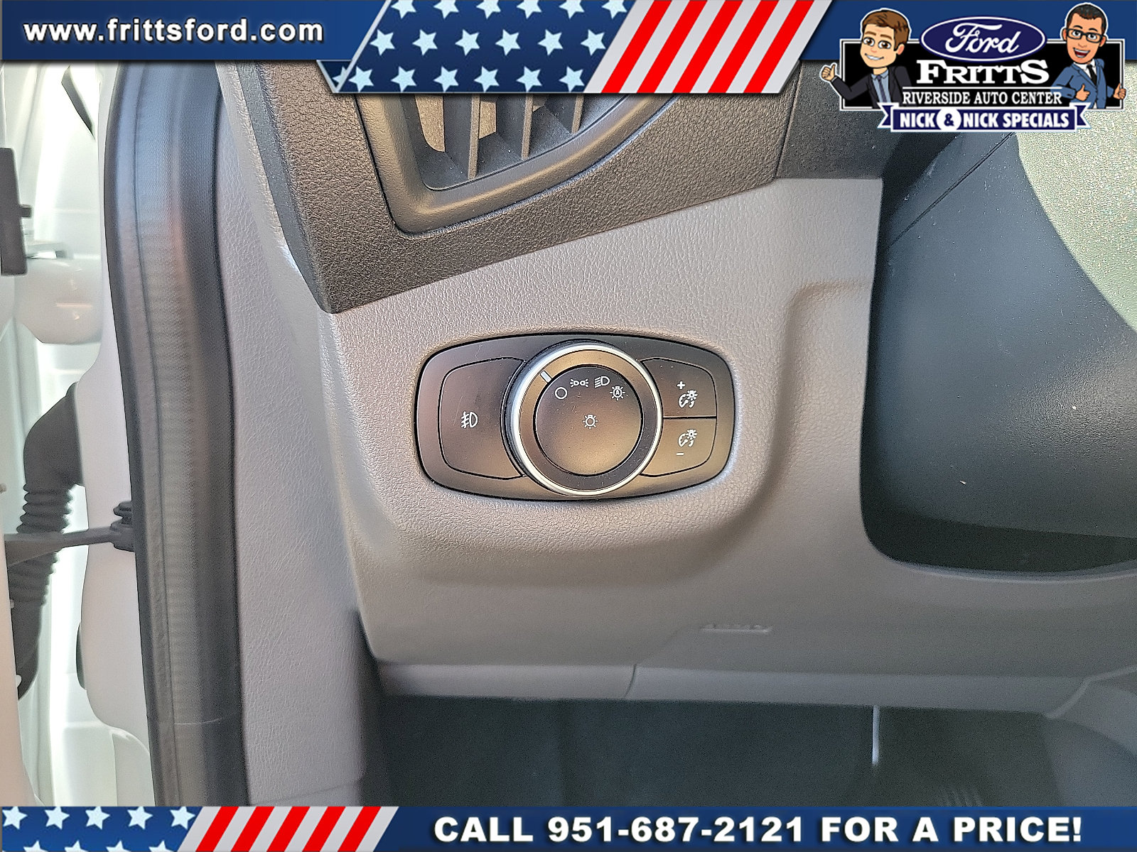Certified 2020 Ford Transit Connect XLT FWD image 11