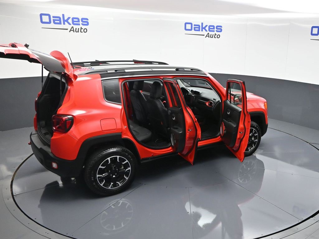 Used 2023 Jeep Renegade Trailhawk w/ Sun/Sound Group image 57